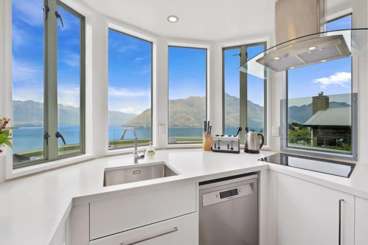 Ruby'S Fernhill Vista Villa Queenstown Eksteriør billede