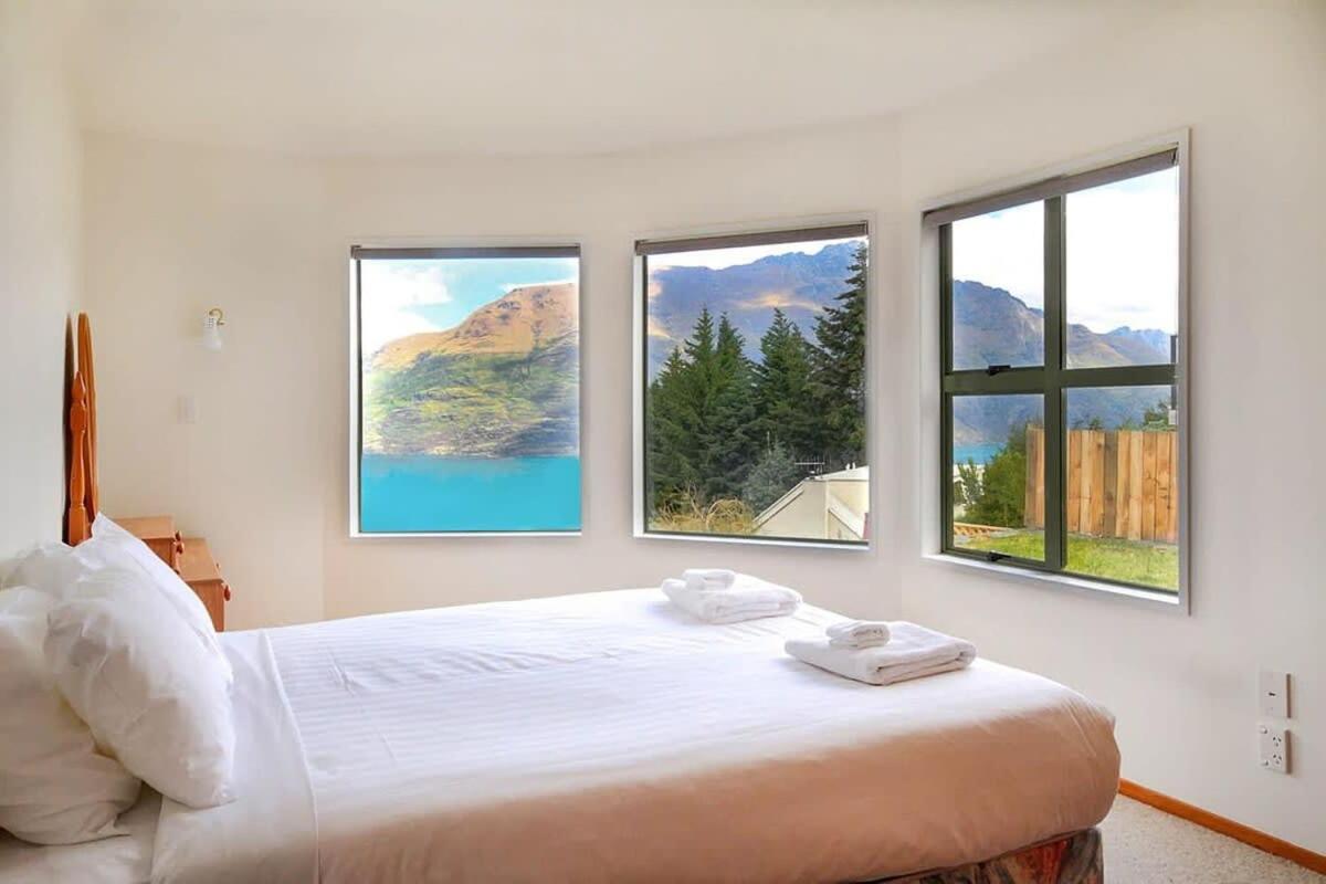 Ruby'S Fernhill Vista Villa Queenstown Eksteriør billede